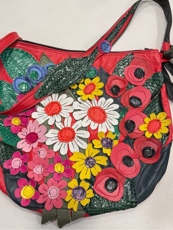 Handbags - 🌼One of A Kind Colorful Floral Appliqué Leather Shoulder Bag - Red & Multicolor